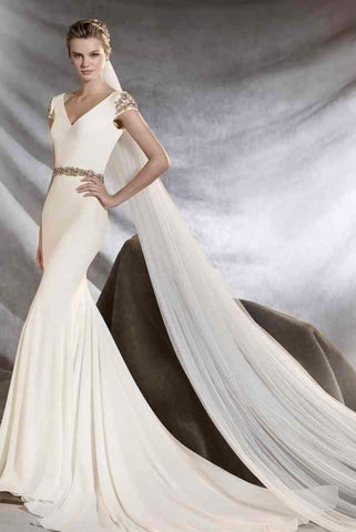 Pronovias ‘Orville’ UK 8